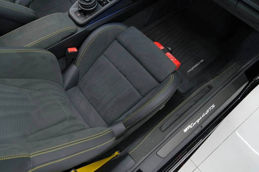 2026 Porsche 992 Targa 4 GTS - Image 17 of 31