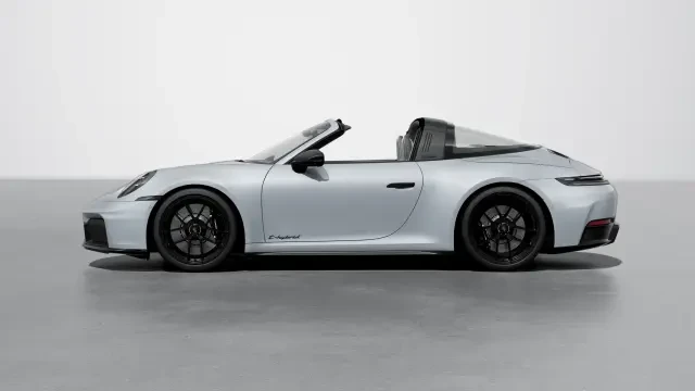 2026 Porsche 992 Targa 4 GTS - Image 14 of 31