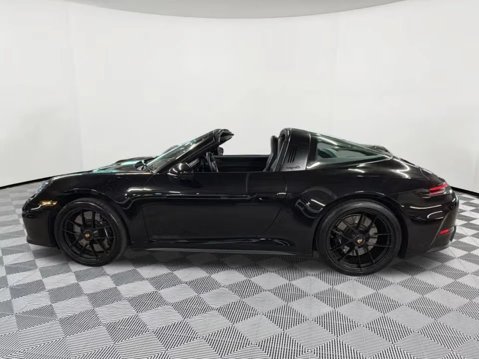 2026 Porsche 992 Targa 4 GTS - Image 11 of 31