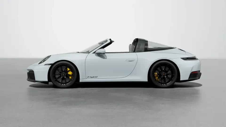 2026 Porsche 992 Targa 4 GTS - Image 15 of 31