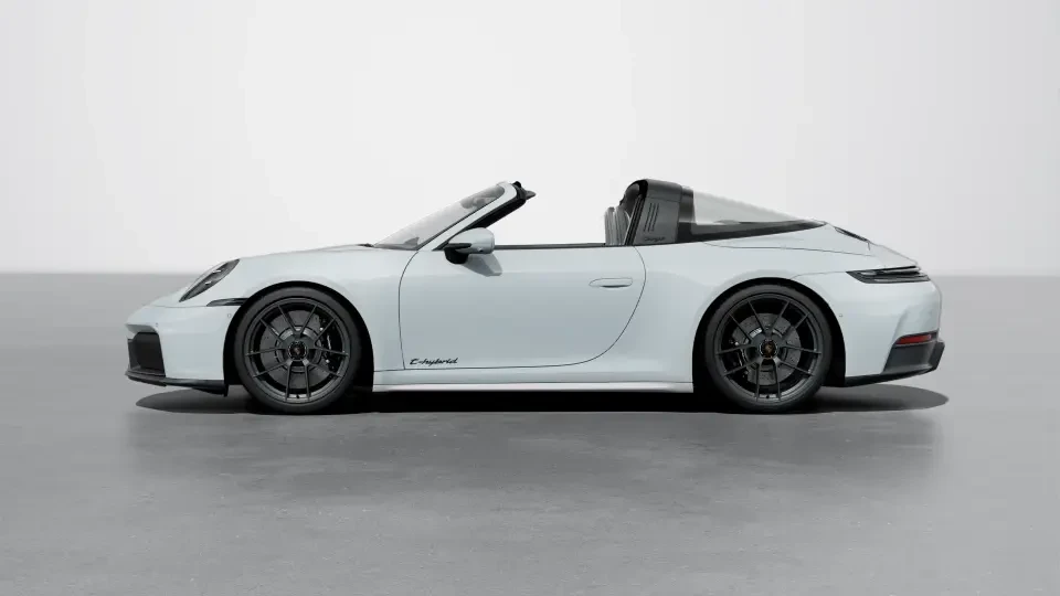 2026 Porsche 992 Targa 4 GTS - Image 15 of 30