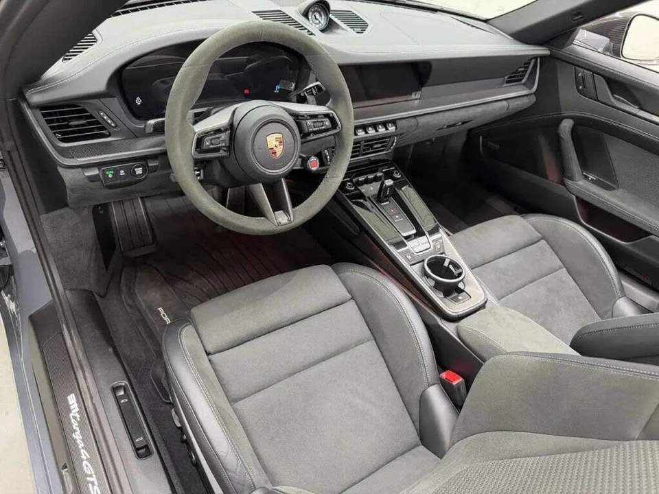 2026 Porsche 992 Targa 4 GTS - Image 3 of 31
