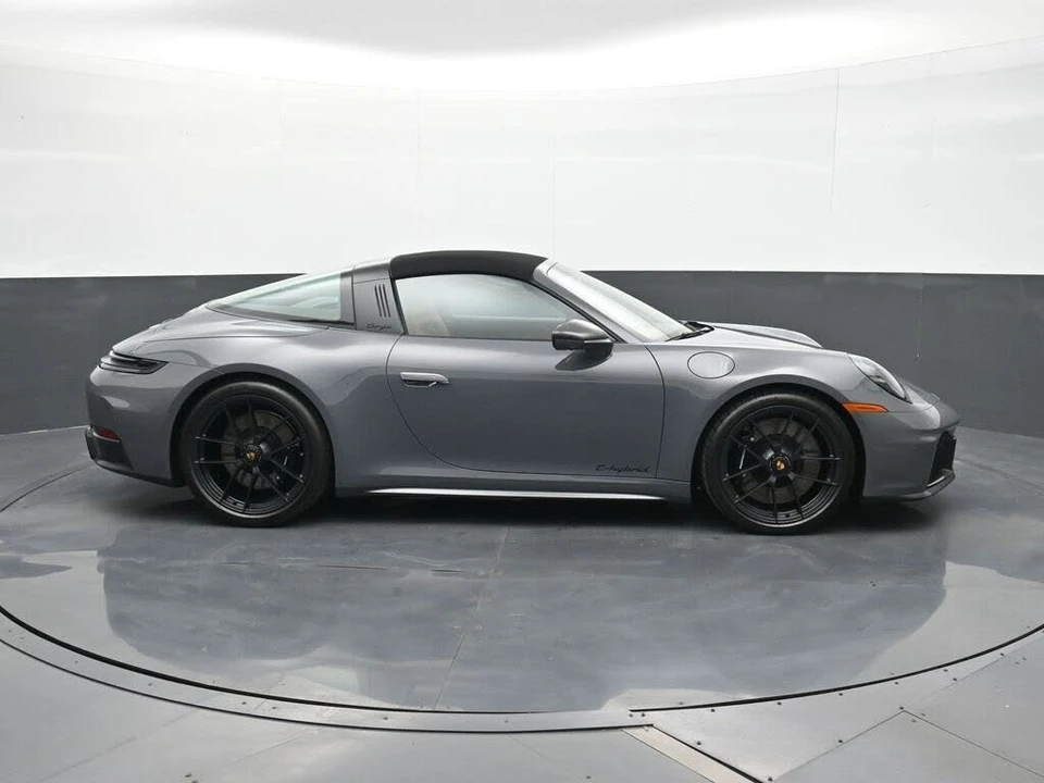 2026 Porsche 992 Targa 4 GTS - Image 19 of 29