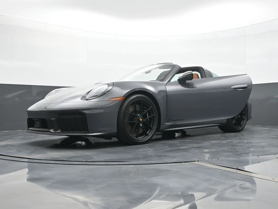 2026 Porsche 992 Targa 4 GTS - Image 26 of 29