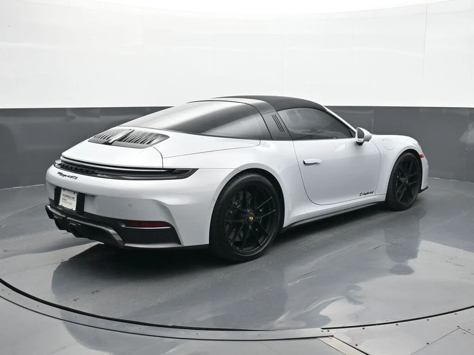 2026 Porsche 992 Targa 4 GTS - Image 19 of 30
