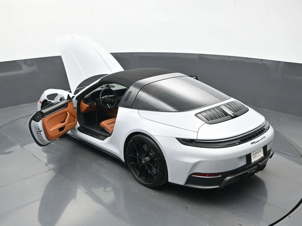 2026 Porsche 992 Targa 4 GTS - Image 25 of 30