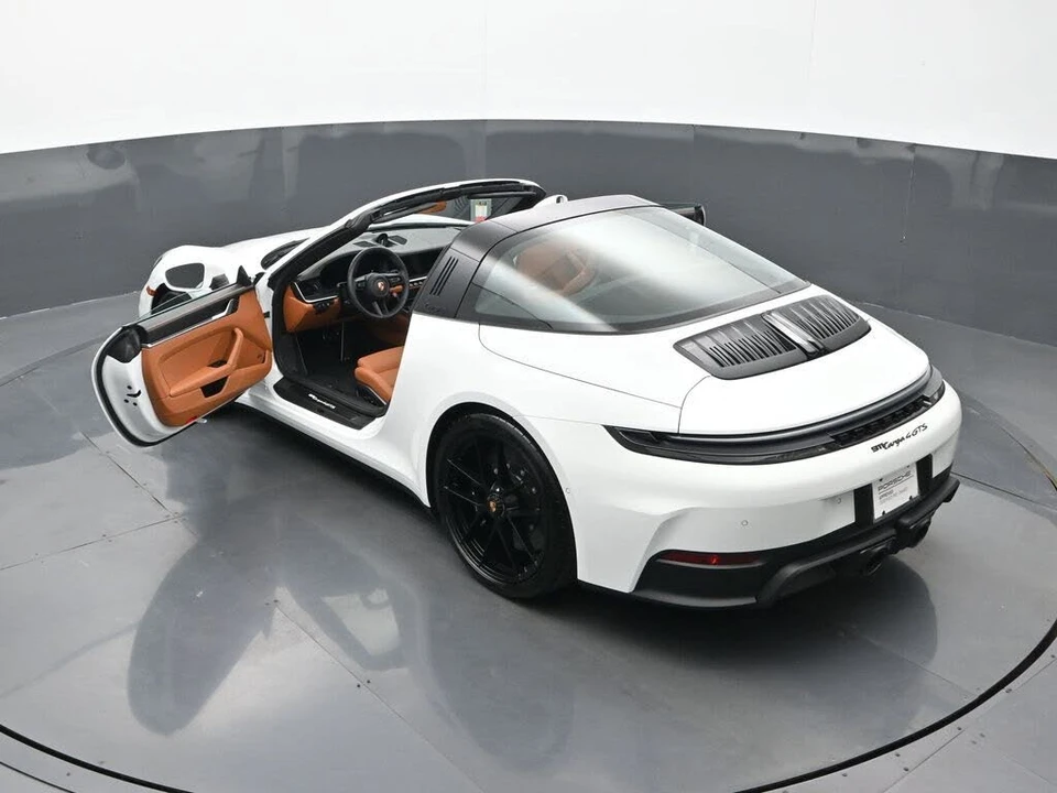 2026 Porsche 992 Targa 4 GTS - Image 26 of 31