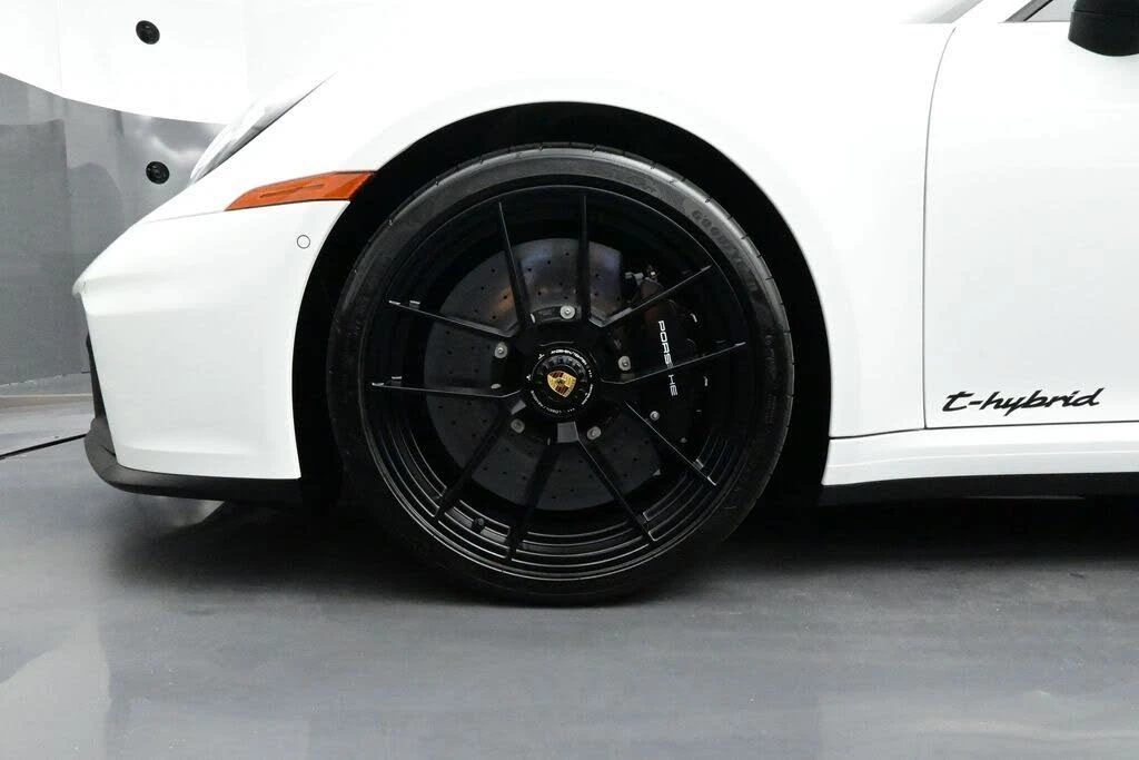 2026 Porsche 992 Targa 4 GTS - Image 6 of 31