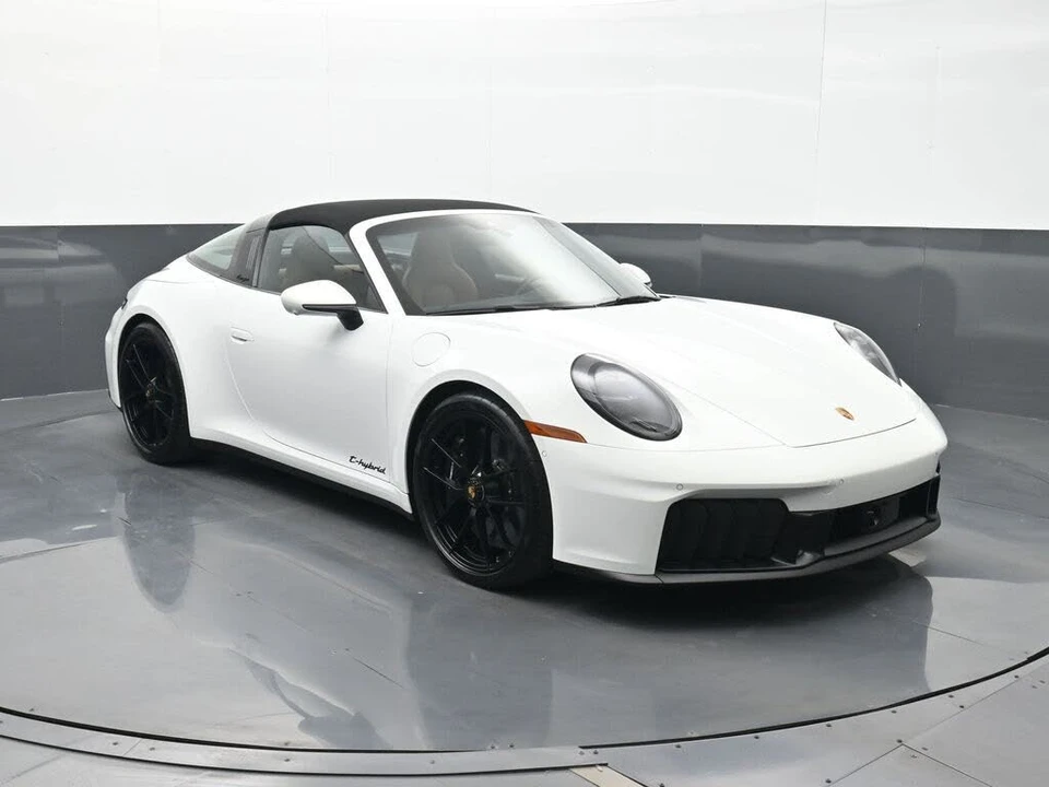 2026 Porsche 992 Targa 4 GTS - Image 22 of 31