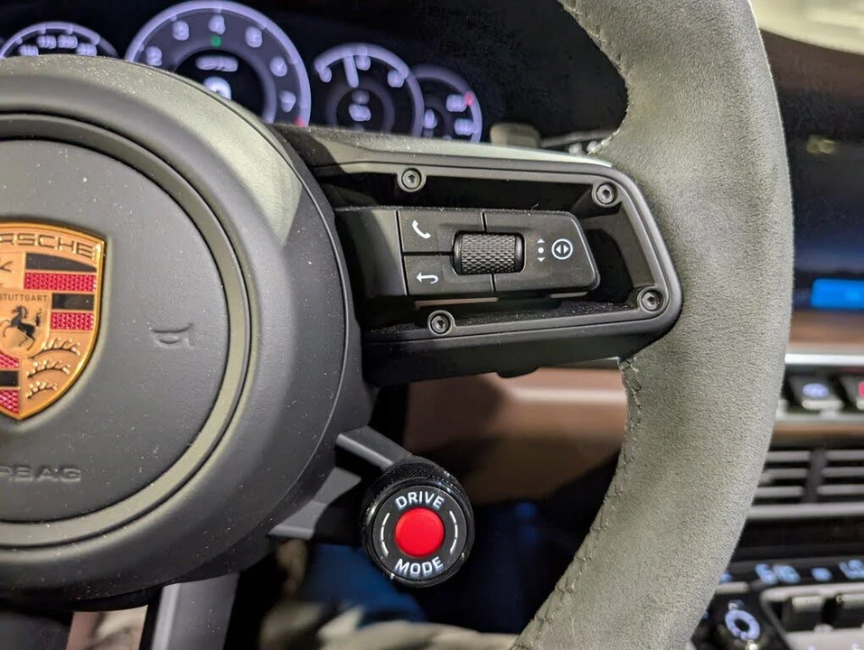2026 Porsche 992 Targa 4 GTS - Image 27 of 31
