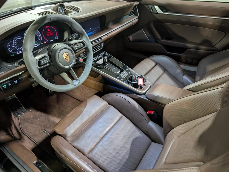 2026 Porsche 992 Targa 4 GTS - Image 5 of 31