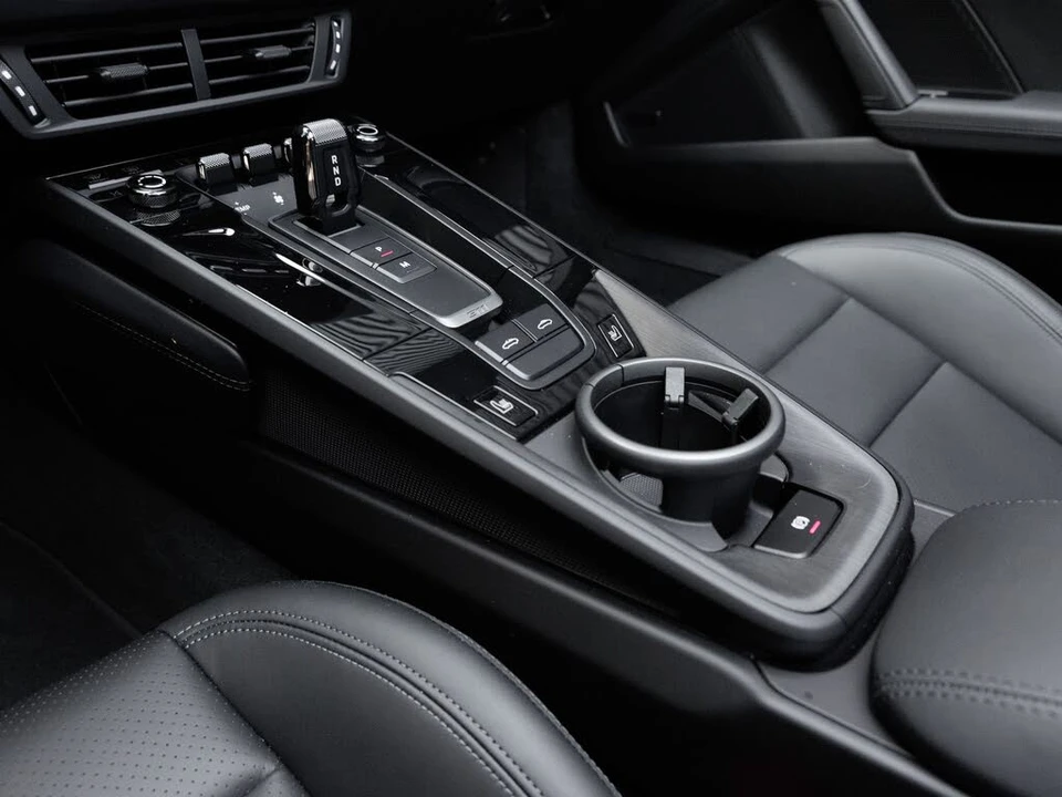 2026 Porsche 992 Targa 4 GTS - Image 27 of 31