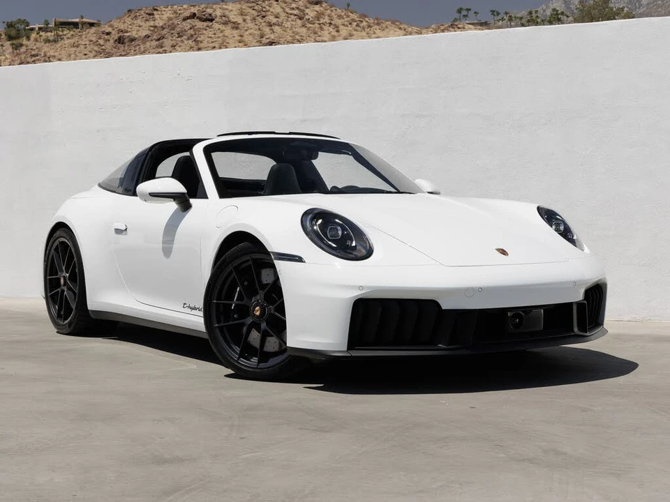 2026 Porsche 992 Targa 4 GTS - Image 9 of 31