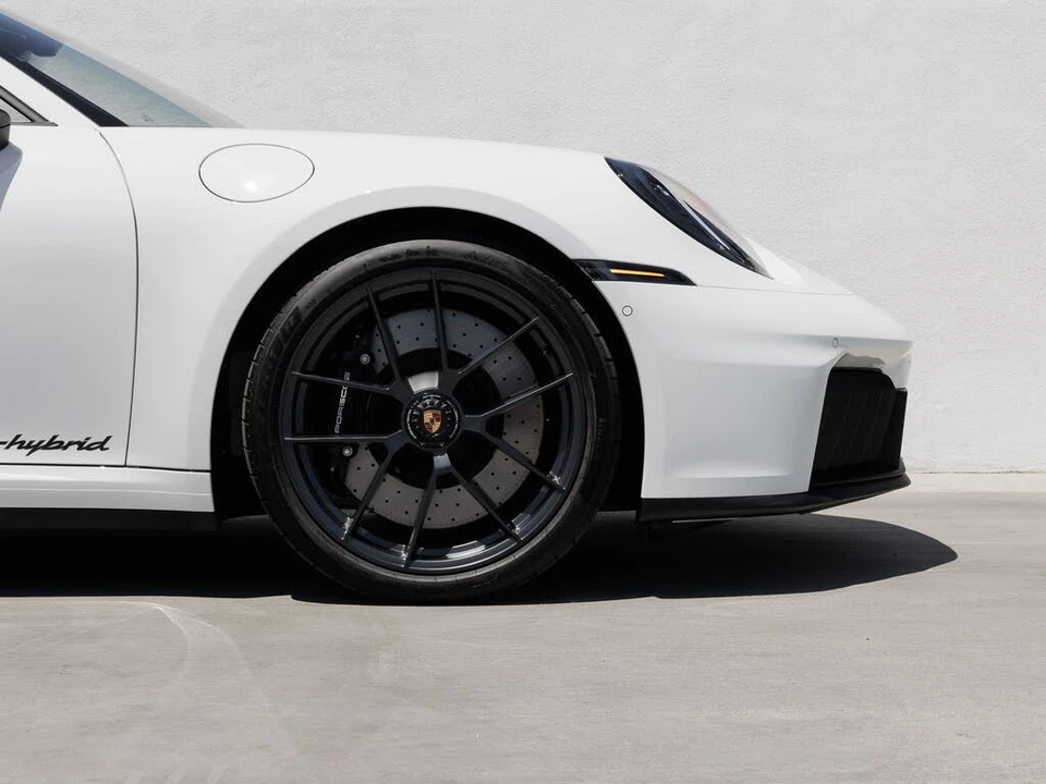 2026 Porsche 992 Targa 4 GTS - Image 11 of 31