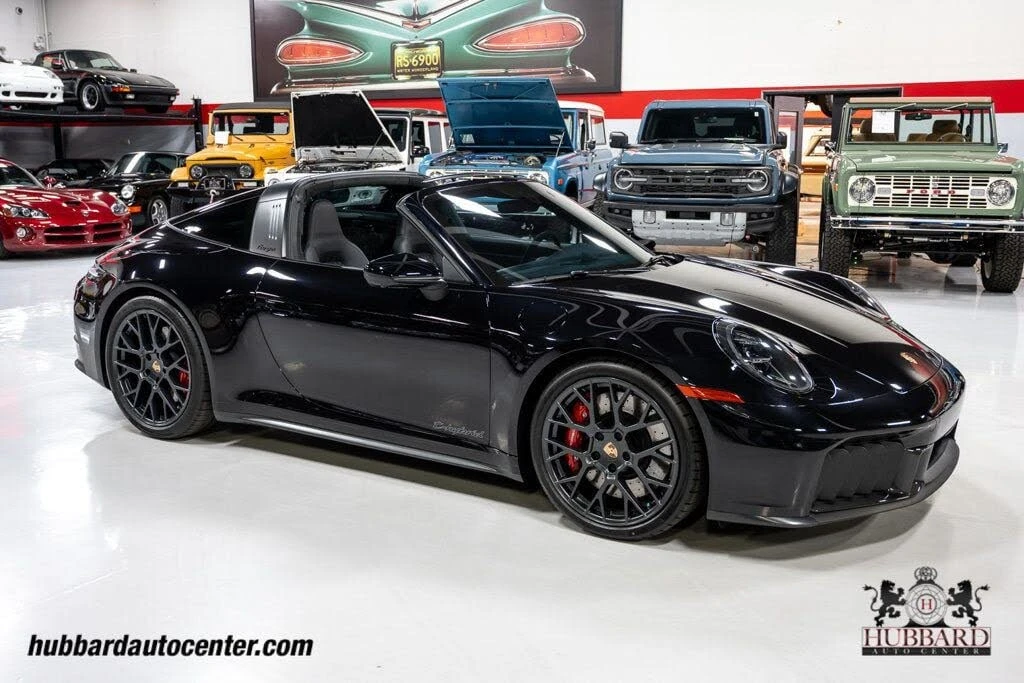 2026 Porsche 992 Targa 4 GTS - Image 9 of 31