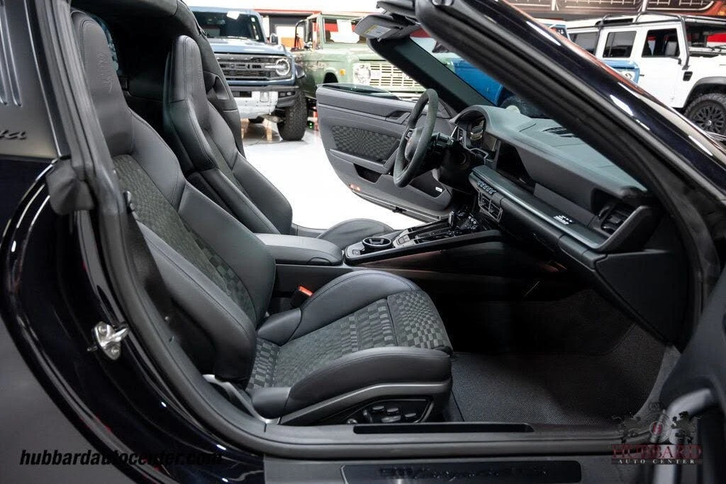 2026 Porsche 992 Targa 4 GTS - Image 24 of 31