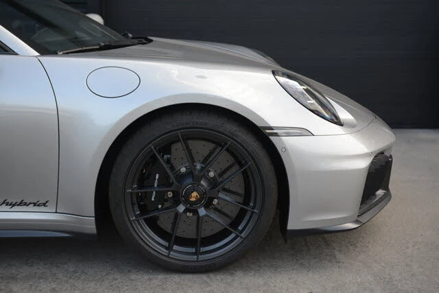 2026 Porsche 992 Targa 4 GTS - Image 11 of 31