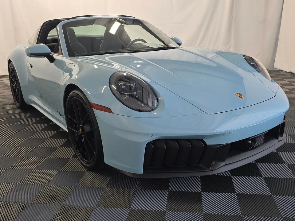 2026 Porsche 992 Targa 4 GTS - Image 9 of 31