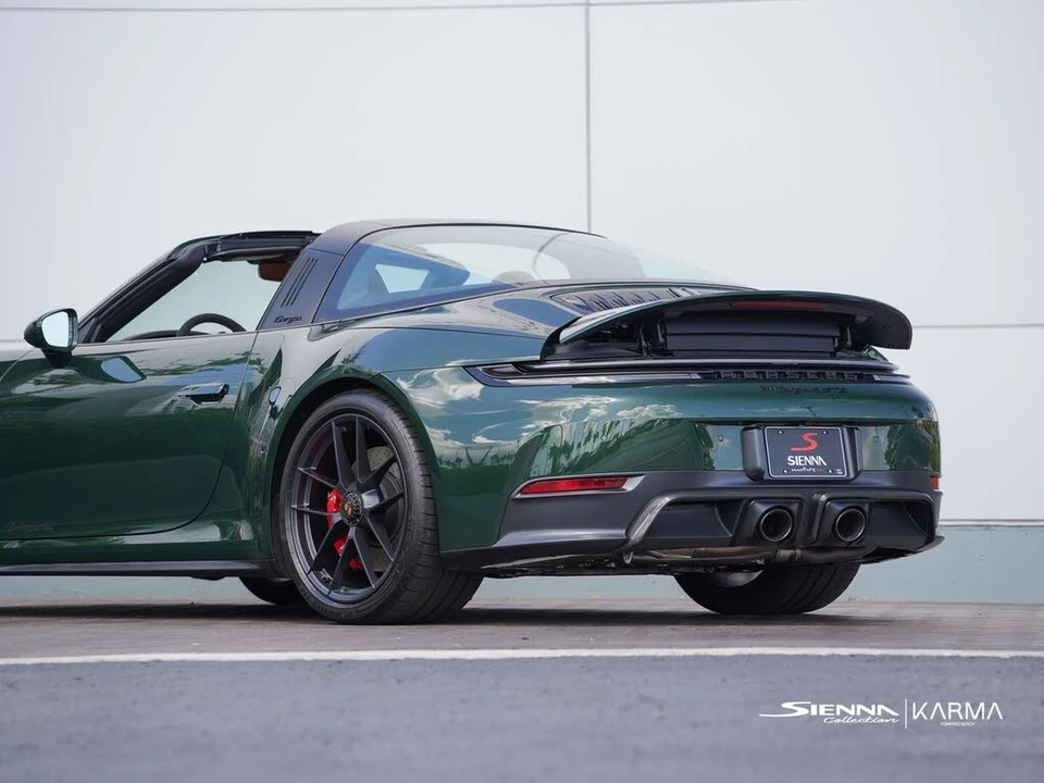 2026 Porsche 992 Targa 4 GTS - Image 13 of 31