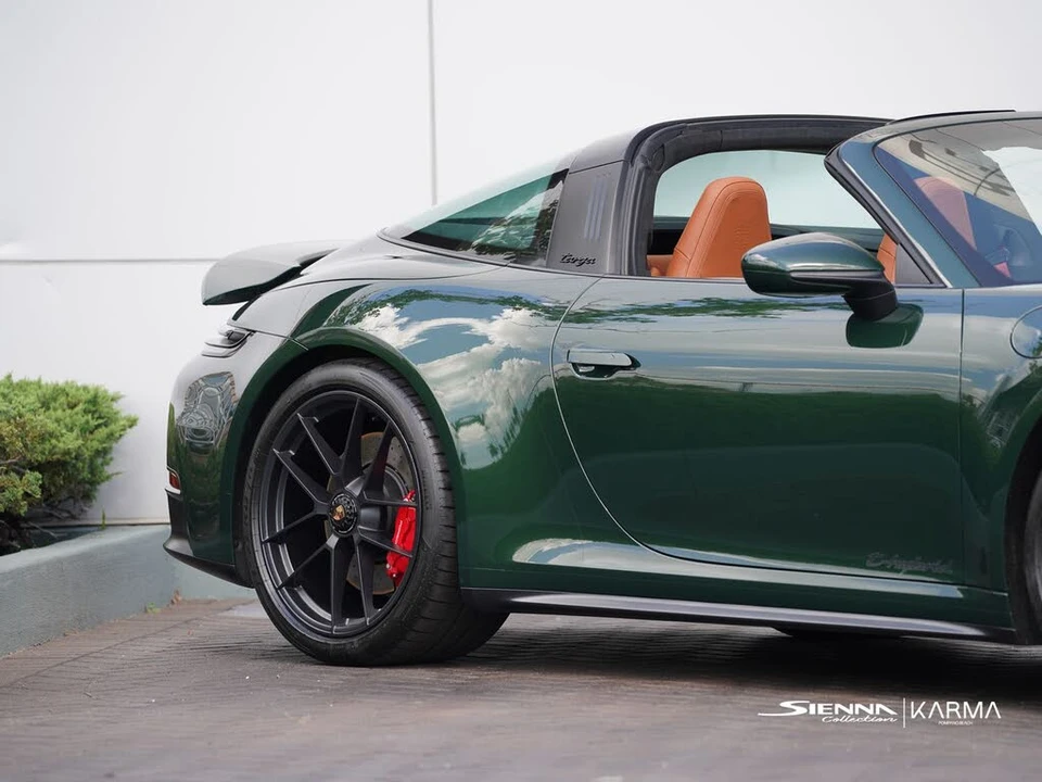 2026 Porsche 992 Targa 4 GTS - Image 4 of 31