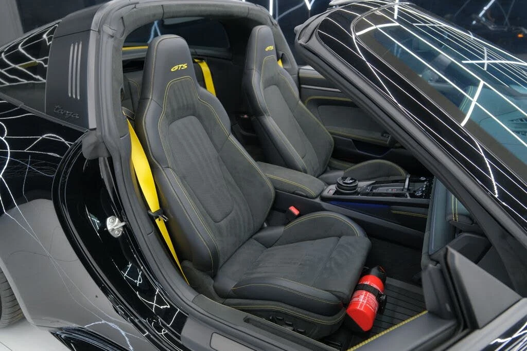 2026 Porsche 992 Targa 4 GTS - Image 16 of 31
