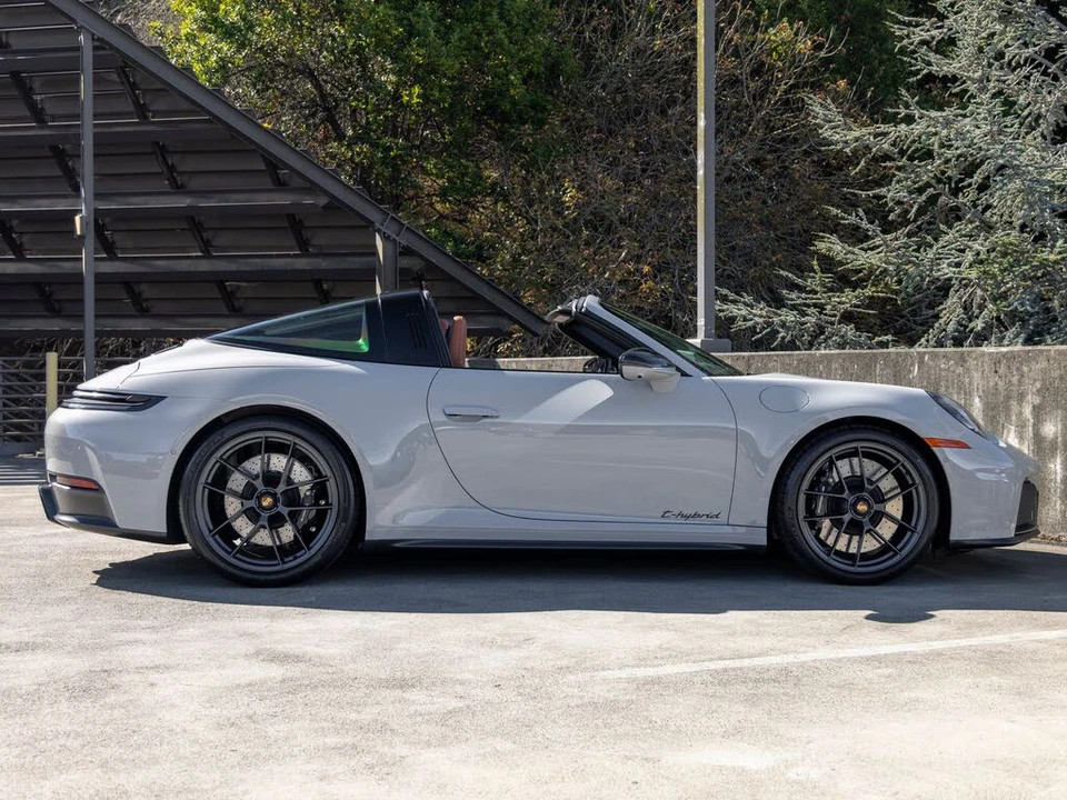 2026 Porsche 992 Targa 4 GTS - Image 12 of 31