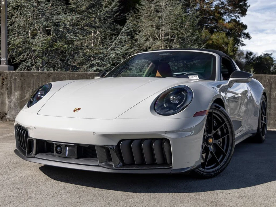 2026 Porsche 992 Targa 4 GTS - Image 23 of 31