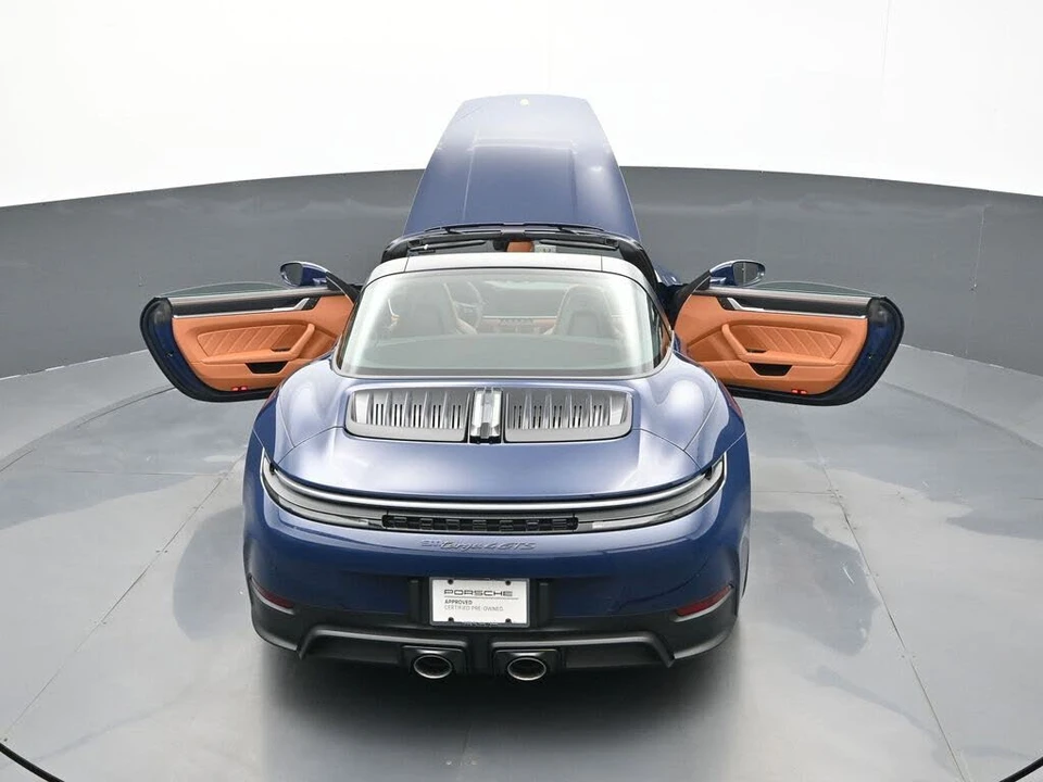 2026 Porsche 992 Targa 4 GTS - Image 24 of 30