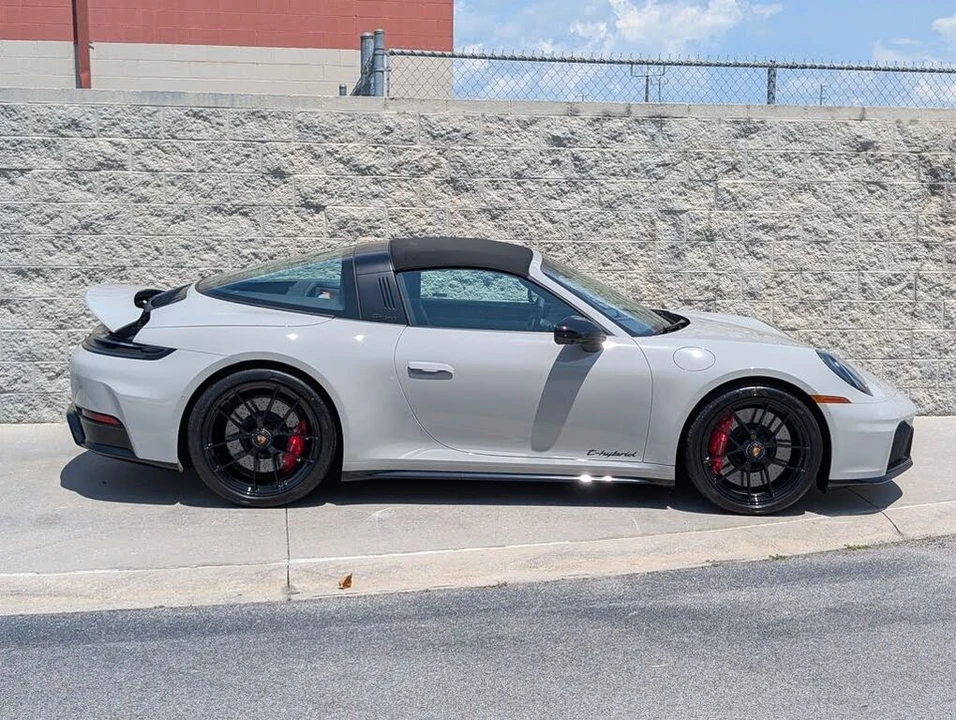 2026 Porsche 992 Targa 4 GTS - Image 8 of 31