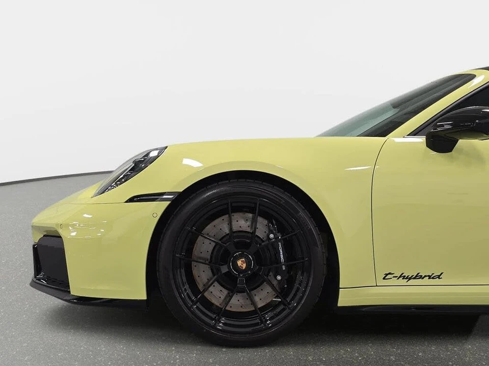 2026 Porsche 992 Targa 4 GTS - Image 10 of 31