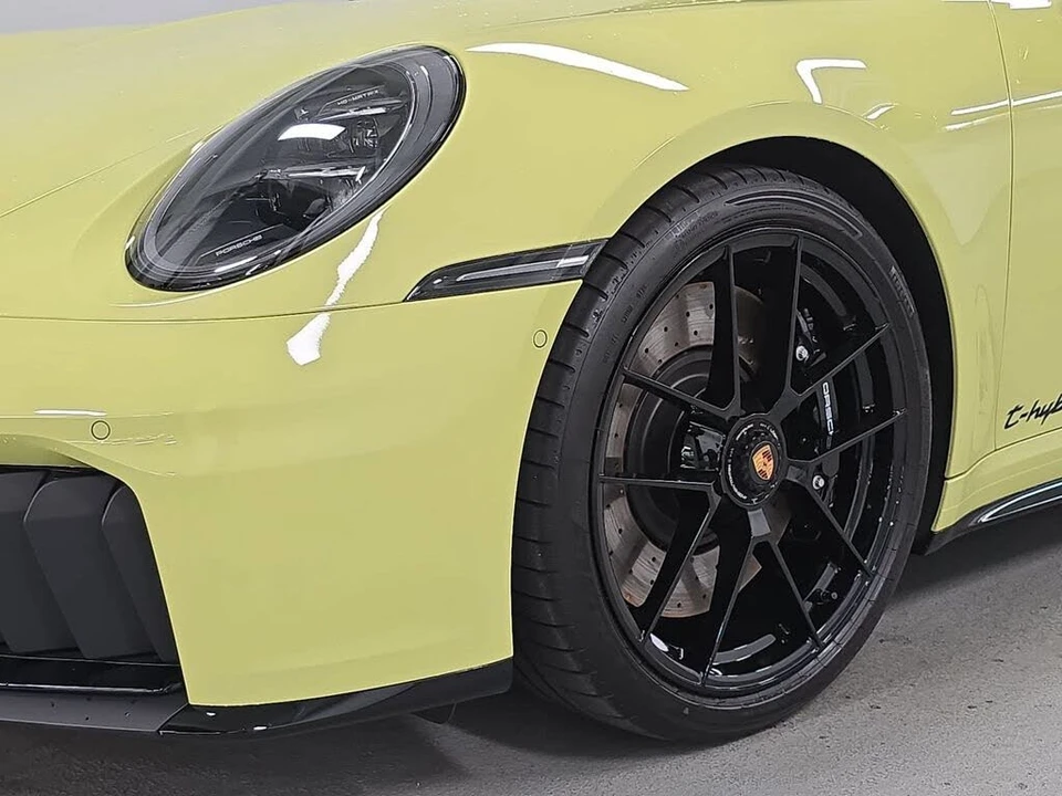 2026 Porsche 992 Targa 4 GTS - Image 11 of 31