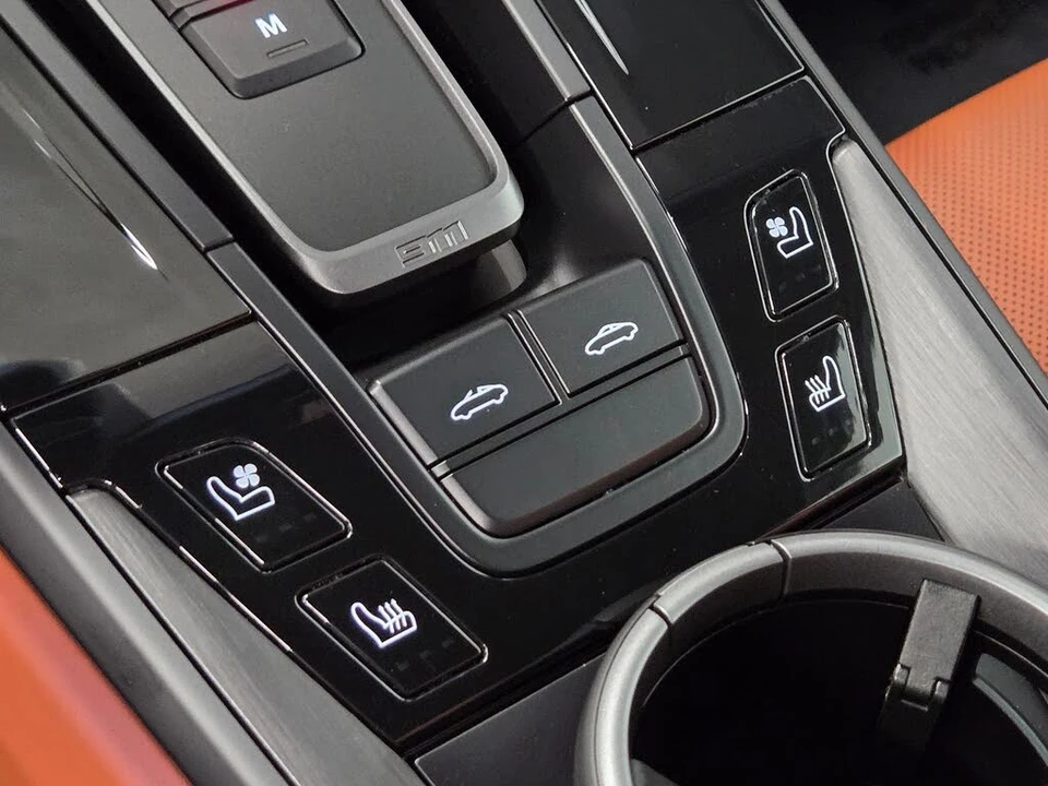 2026 Porsche 992 Targa 4 GTS - Image 23 of 29