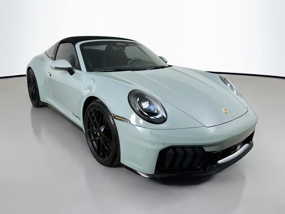 2026 Porsche 992 Targa 4 GTS - Image 3 of 31