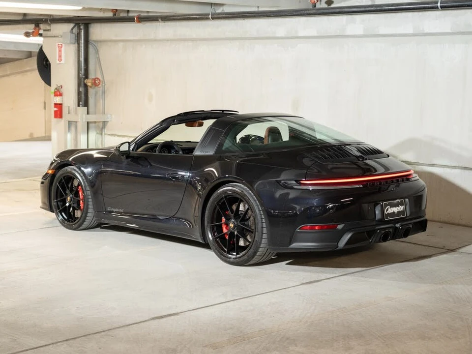2026 Porsche 992 Targa 4 GTS - Image 3 of 27