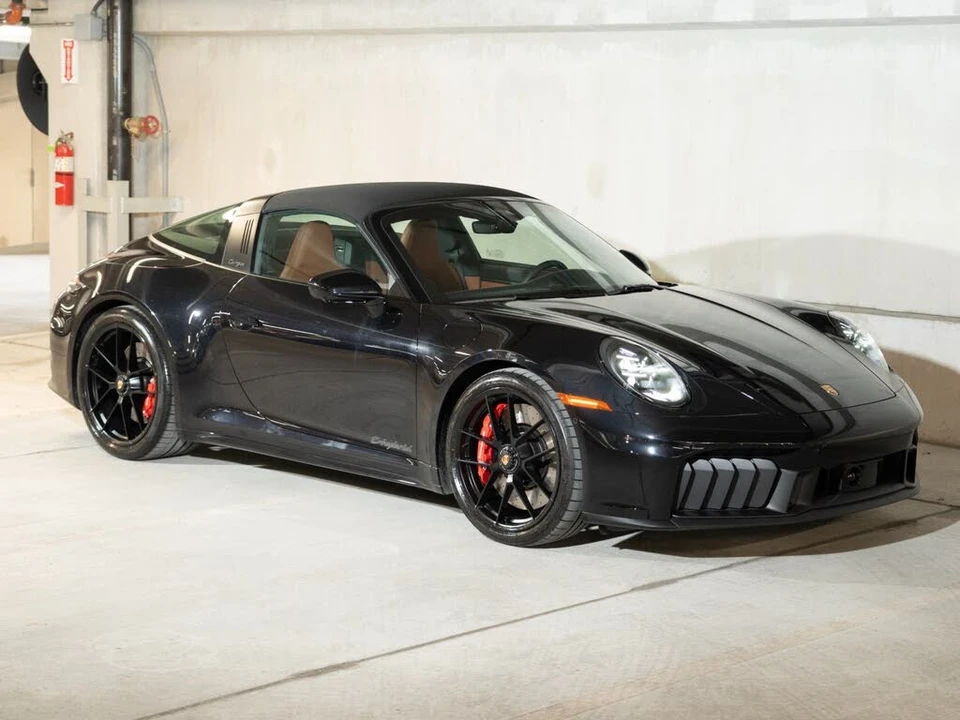 2026 Porsche 992 Targa 4 GTS - Image 7 of 27