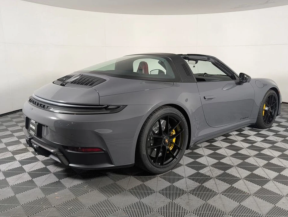 2026 Porsche 992 Targa 4 GTS - Image 7 of 31