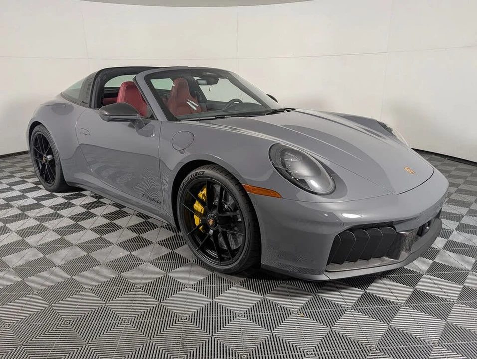 2026 Porsche 992 Targa 4 GTS - Image 9 of 31