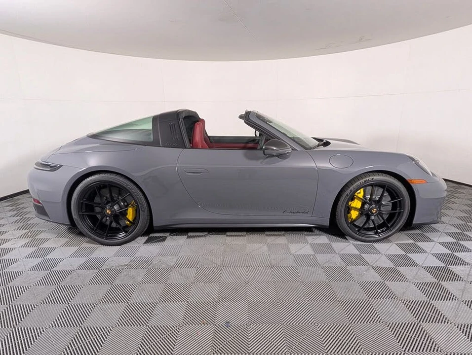 2026 Porsche 992 Targa 4 GTS - Image 8 of 31