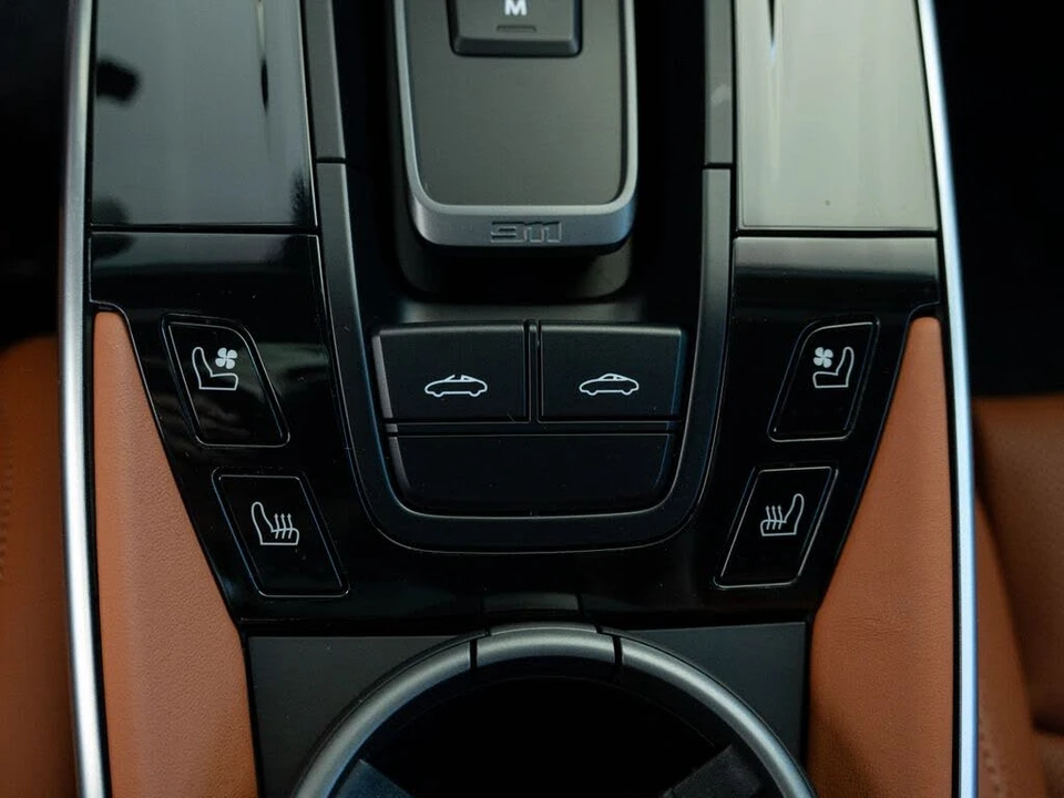 2026 Porsche 992 Targa 4 GTS - Image 19 of 30