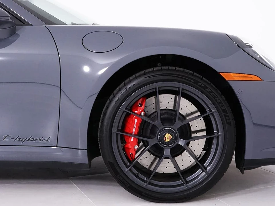 2026 Porsche 992 Targa 4 GTS - Image 17 of 31