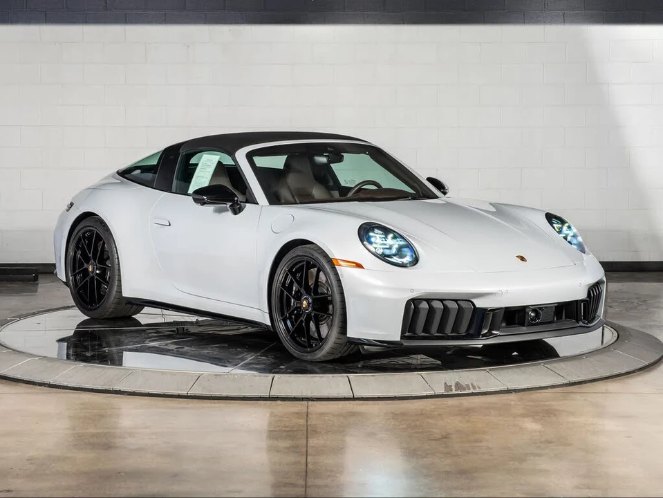 2026 Porsche 992 Targa 4 GTS - Image 17 of 31