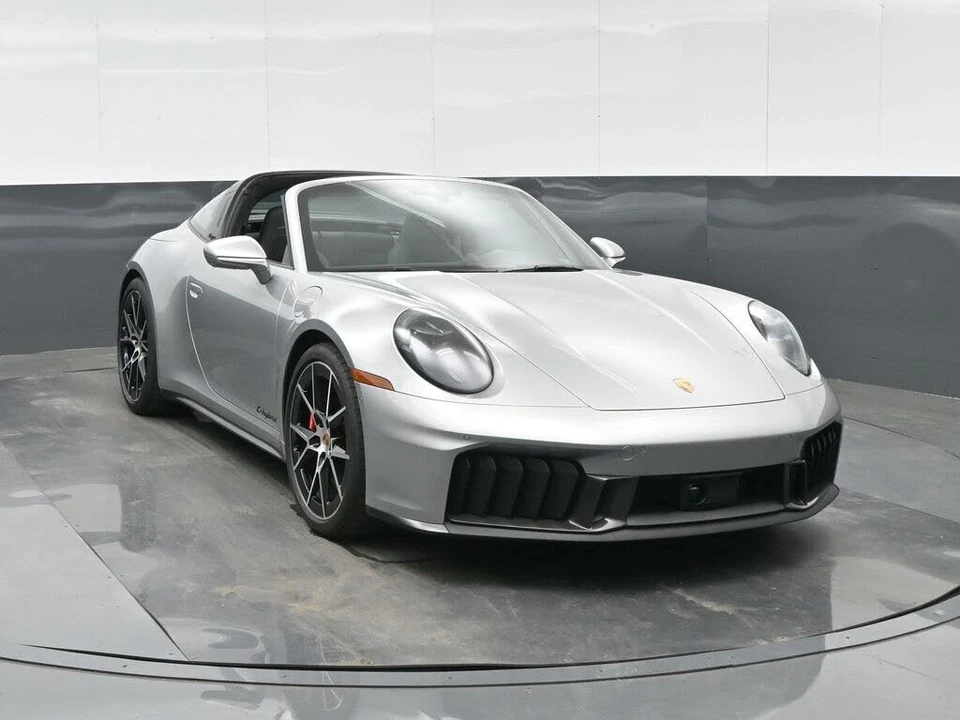 2026 Porsche 992 Targa 4 GTS - Image 11 of 31