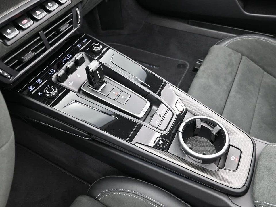 2026 Porsche 992 Targa 4 GTS - Image 20 of 31