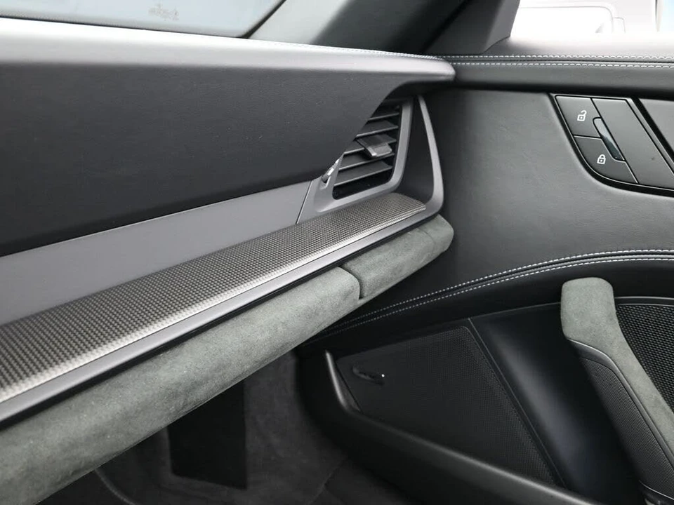 2026 Porsche 992 Targa 4 GTS - Image 22 of 31