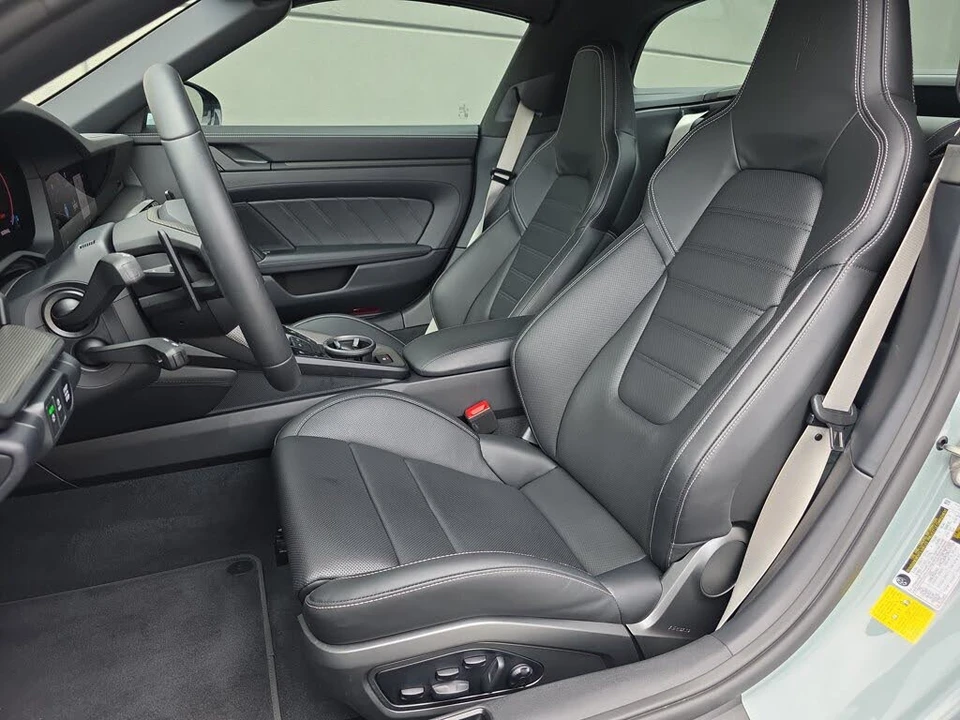 2026 Porsche 992 Targa 4 GTS - Image 5 of 27