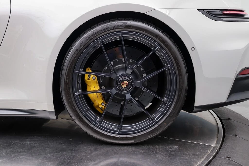 2026 Porsche 992 Targa 4 GTS - Image 22 of 31