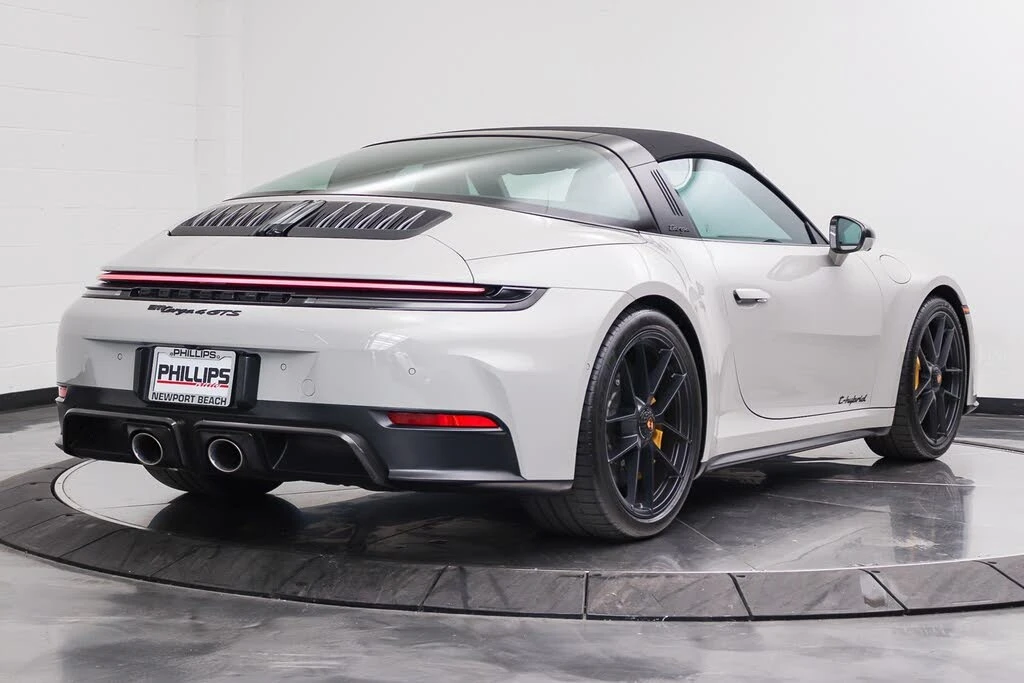 2026 Porsche 992 Targa 4 GTS - Image 19 of 31