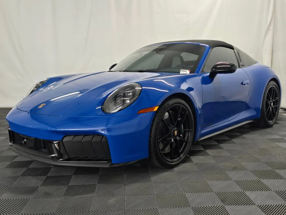 2026 Porsche 992 Targa 4 GTS - Image 12 of 31