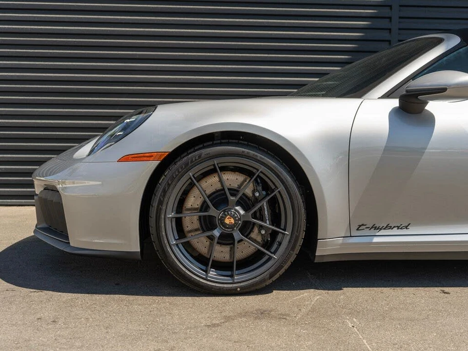 2026 Porsche 992 Targa 4 GTS - Image 12 of 31