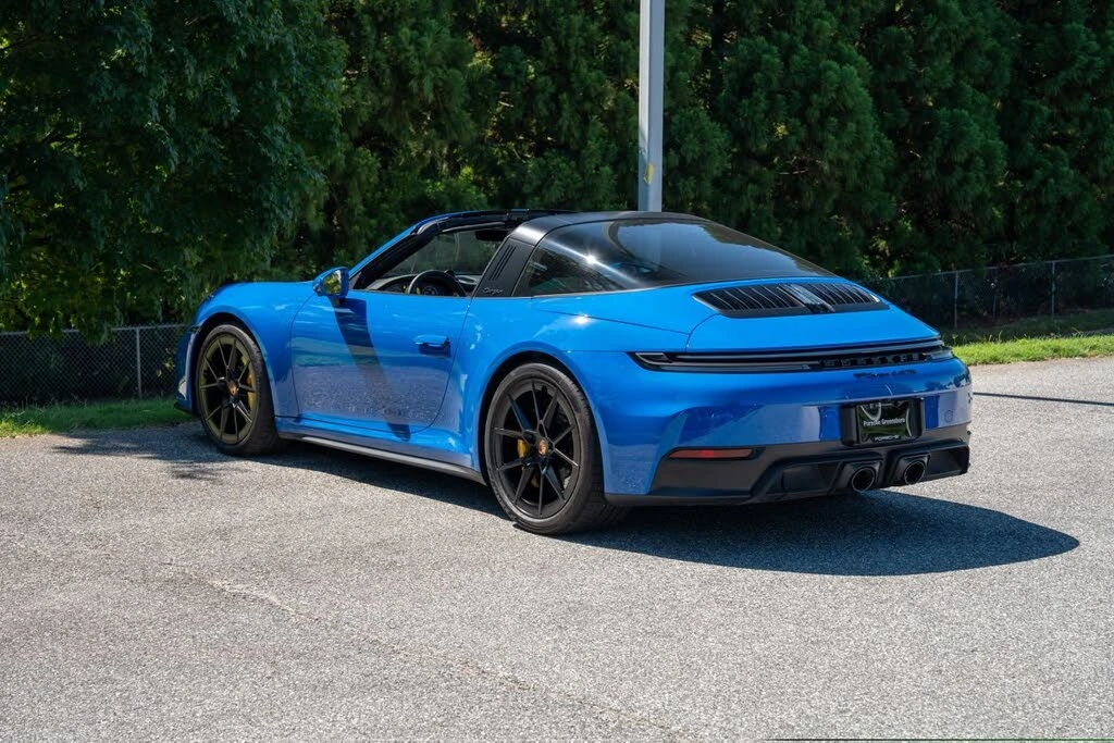 2026 Porsche 992 Targa 4 GTS - Image 3 of 31
